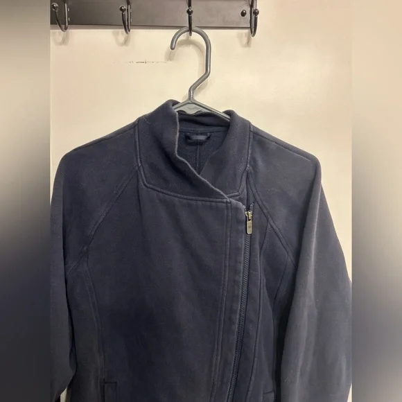 Lululemon Back To It Full Zip Wrap in Inkwell - Picture 3 of 11